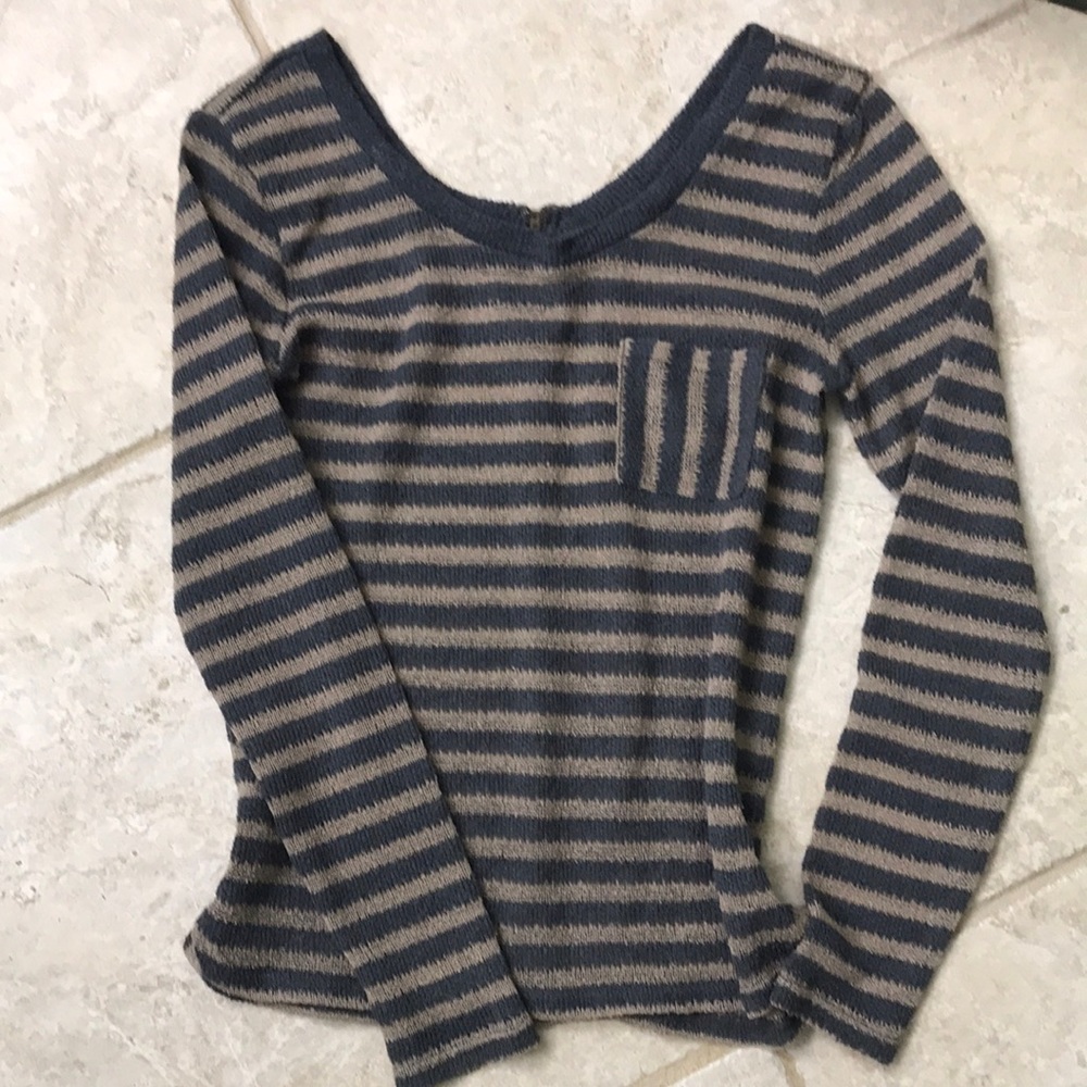 Lightweight Long sleeves Cream and Gray Stripes Top Blouse